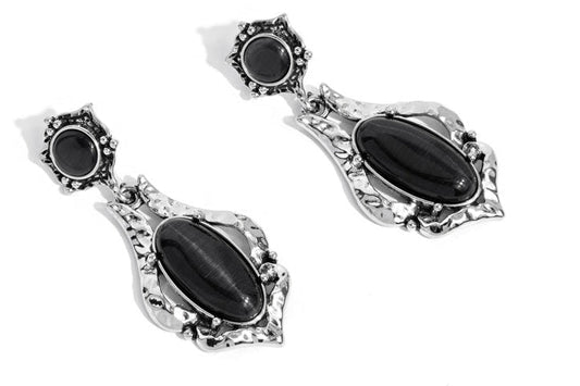Black/Silver Stones